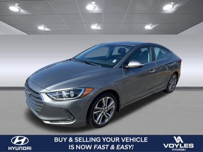 Used 2017 Hyundai Elantra Limited w/ Limited Tech Package 08