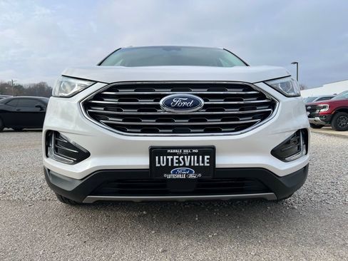 Used 2019 Ford Edge Titanium image 3
