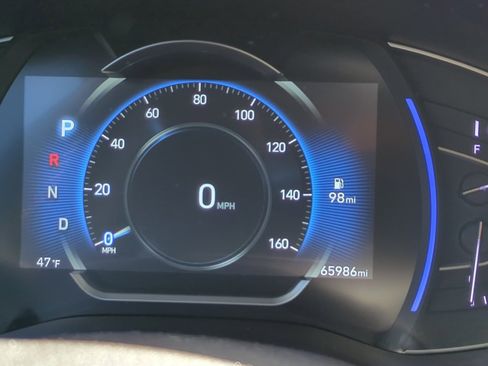 Used 2020 Hyundai Santa Fe Limited image 25