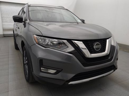 Used 2018 Nissan Rogue SL FWD image 13