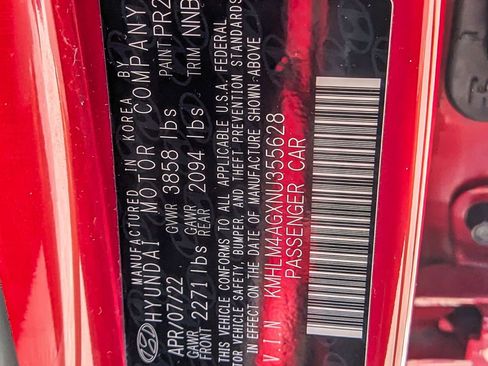 Used 2022 Hyundai Elantra SEL image 39