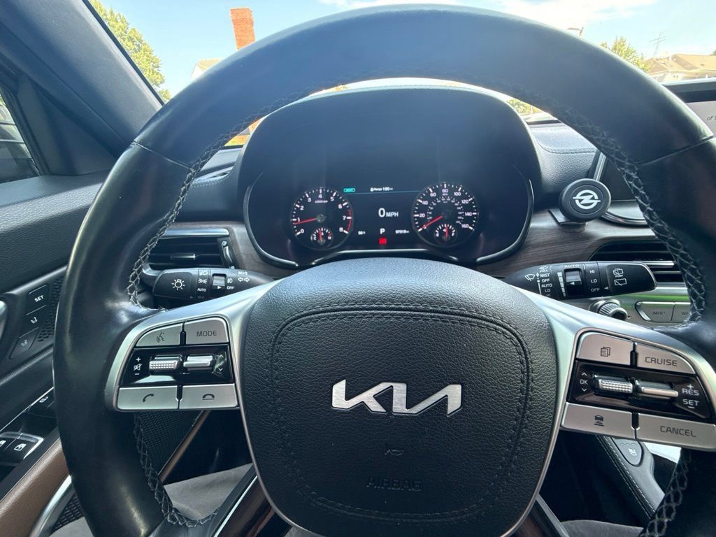 Used 2022 Kia Telluride SX w/ SX Prestige Package AWD/4WD image 23