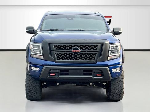 Used 2021 Nissan Titan PRO-4X w/ Pro-4x Convenience Package AWD/4WD image 2