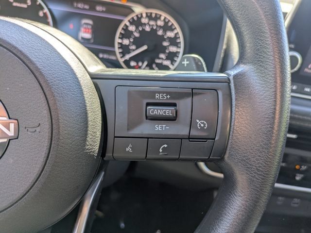 Used 2023 Nissan Rogue S AWD/4WD image 21