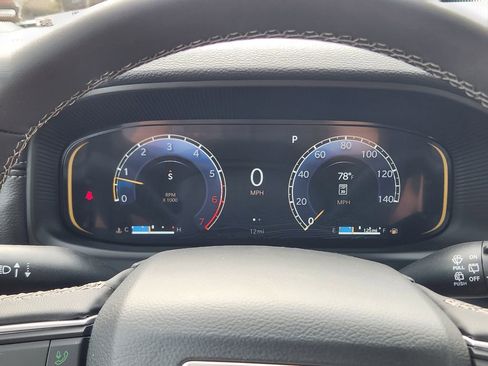 New 2025 Jeep Wagoneer Series III w/ Quick Order Package 25C Super image 11