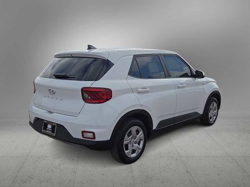 Used 2020 Hyundai Venue SE image 8