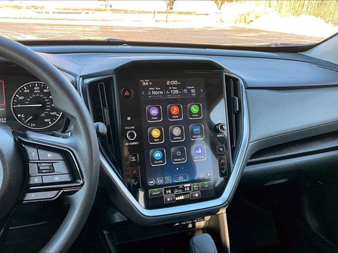 Used 2024 Subaru Crosstrek 2.0i Premium image 6