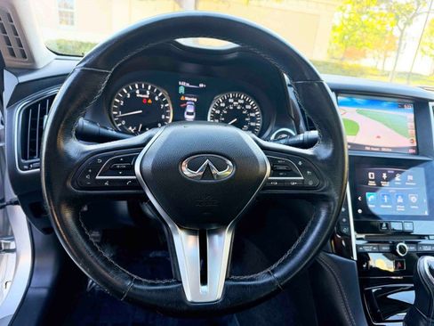 Used 2018 INFINITI Q50 Luxe w/ Sensory Package (Luxe) RWD image 21