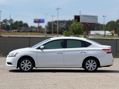 Used 2015 Nissan Sentra SV image 8