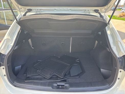 Used 2018 Nissan Rogue Sport SL w/ SL Premium Package image 17