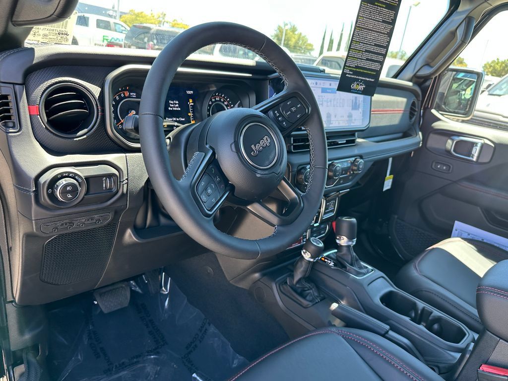 New 2026 Jeep Gladiator Rubicon AWD/4WD image 18
