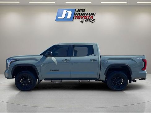 Used 2024 Toyota Tundra SR5 w/ SR5 Premium Package image 8
