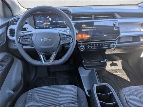 New 2027 Chevrolet Bolt LT w/ Comfort Package FWD image 14