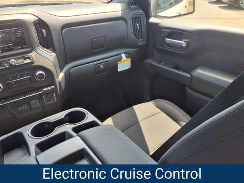 New 2026 Chevrolet Silverado 1500 Custom image 19