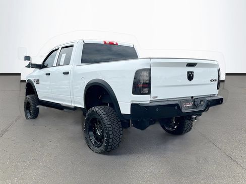 Used 2017 RAM 2500 Tradesman w/ Chrome Appearance Group AWD/4WD image 5