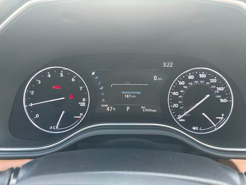 Used 2022 Toyota Avalon Touring image 18