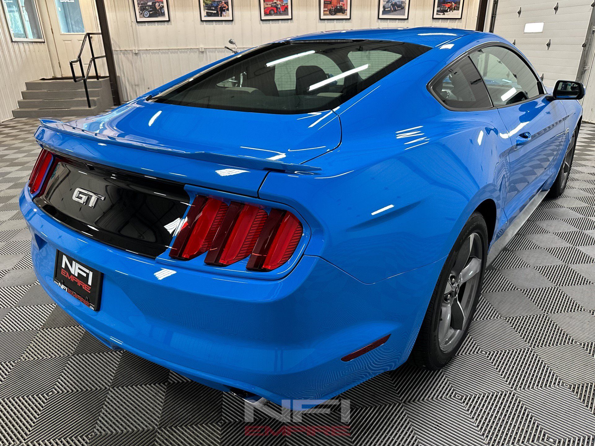 Used 2017 Ford Mustang GT RWD image 8