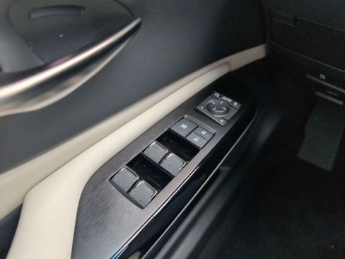 New 2025 Lexus ES 350 w/ Premium Package image 20