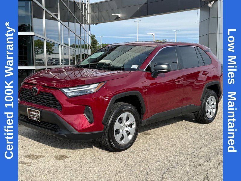 Used 2024 Toyota RAV4 LE FWD image 8