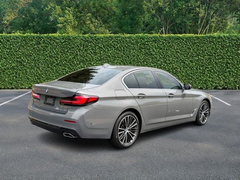 Used 2022 BMW 540i xDrive w/ Premium Package AWD/4WD image 3