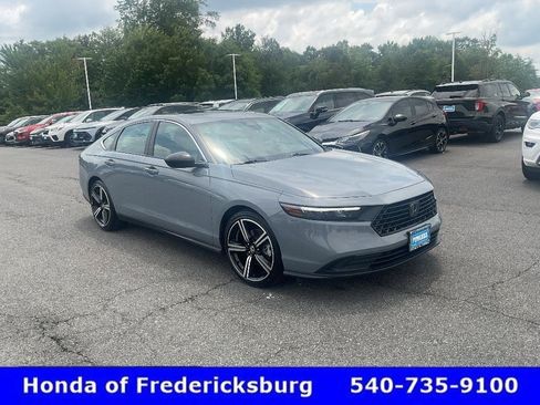 Used 2023 Honda Accord Sport image 7