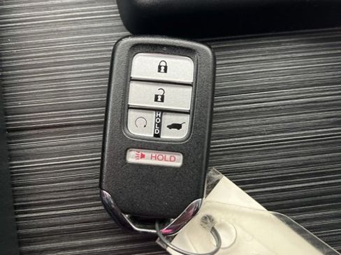 Used 2022 Honda Pilot TrailSport image 44