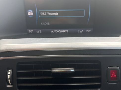 Used 2012 Volvo S60 T5 image 10