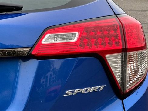 Used 2020 Honda HR-V Sport image 47