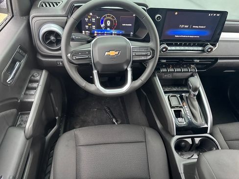 New 2026 Chevrolet Colorado LT image 13