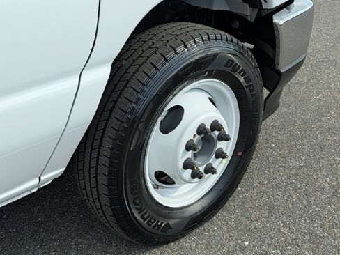 New 2026 Ford E-350 and Econoline 350 Super Duty w/ Power Equipment Group image 13