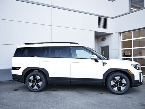 New 2026 Hyundai Santa Fe SEL image 3