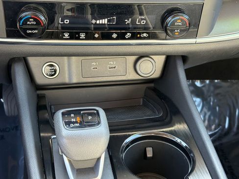 Certified 2023 Nissan Rogue SV FWD image 55