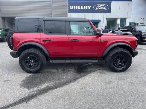 Certified 2025 Ford Bronco Badlands AWD/4WD image 2