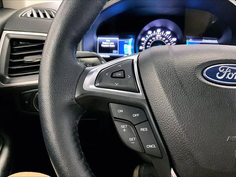 Used 2023 Ford Edge SEL w/ Convenience Package image 17