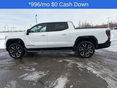 Used 2025 GMC Sierra EV Denali image 8