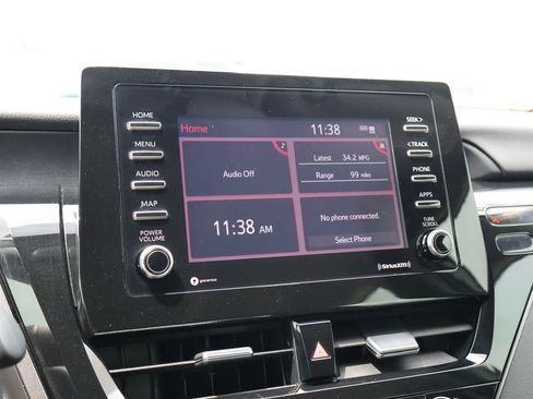 Used 2021 Toyota Camry SE FWD image 31