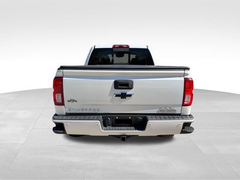 Used 2017 Chevrolet Silverado 1500 High Country AWD/4WD image 4