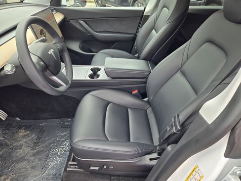 Used 2021 Tesla Model Y Performance AWD/4WD image 16