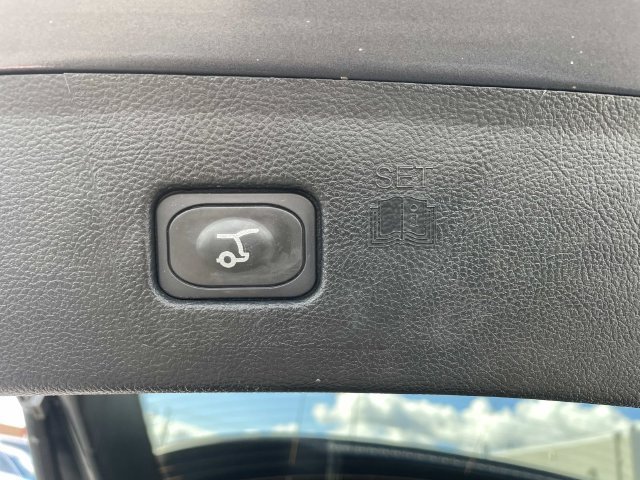 Used 2024 Ford Edge SEL w/ Convenience Package AWD/4WD image 9