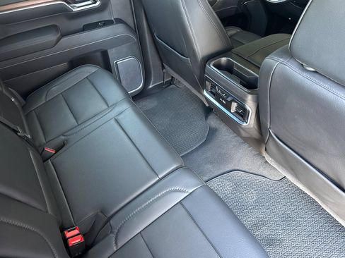 Used 2025 GMC Sierra 1500 Denali AWD/4WD image 16