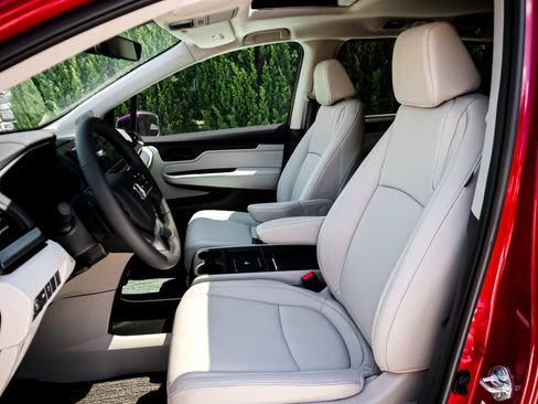 New 2026 Honda Odyssey EX-L image 16