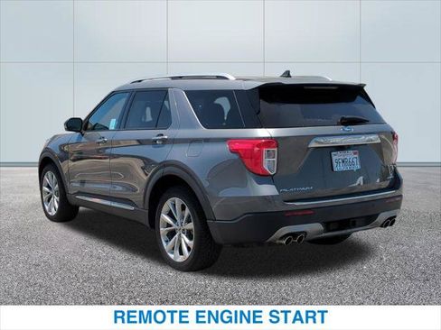 Used 2023 Ford Explorer Platinum w/ Technology Package AWD/4WD image 9