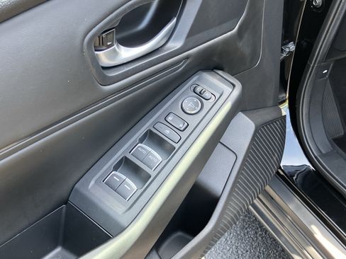 Certified 2025 Honda Accord SE image 14
