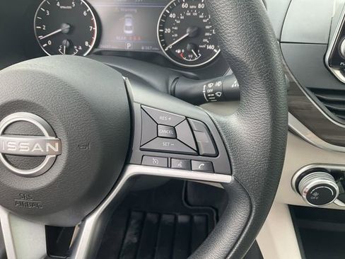 Certified 2025 Nissan Altima 2.5 SV image 24