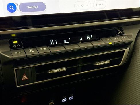 Certified 2025 Toyota Camry SE w/ Multimedia Upgrade Package image 26