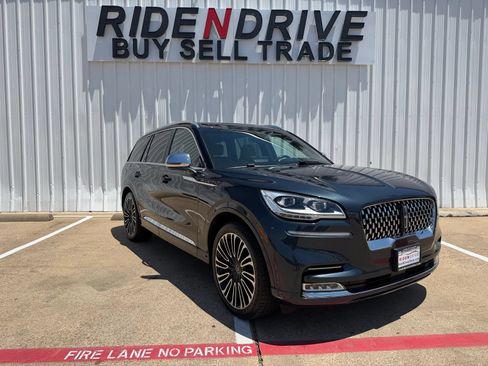 Used 2022 Lincoln Aviator Black Label w/ Class IV Trailer Tow Package AWD/4WD image 9