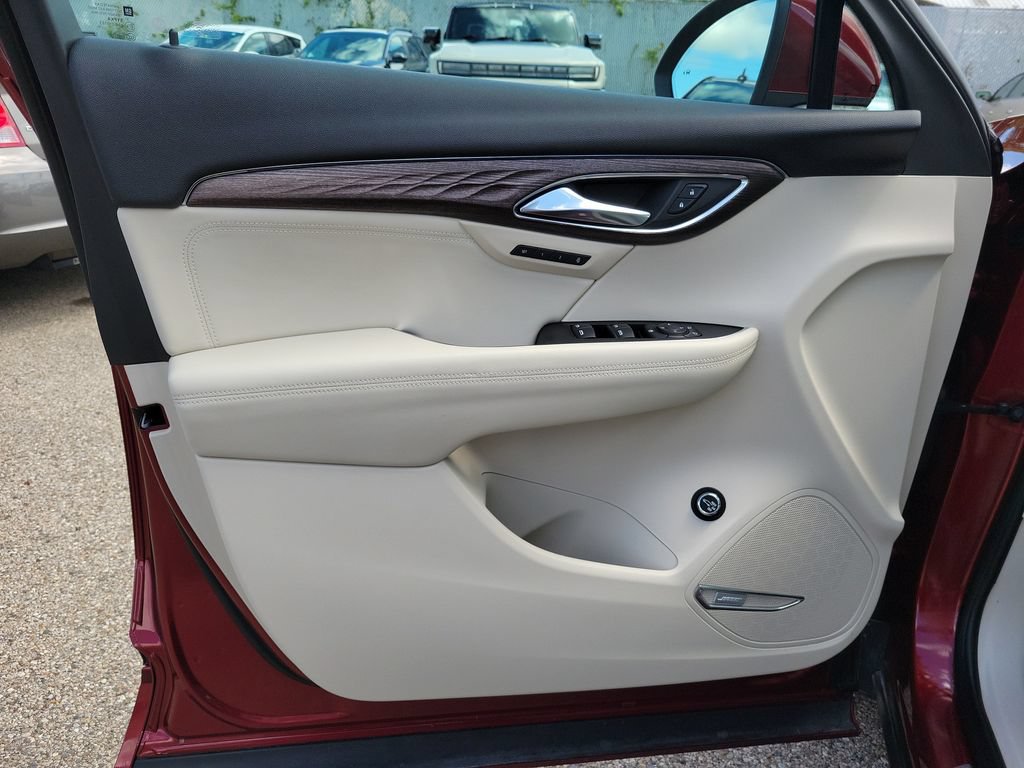 Used 2022 Buick Envision Avenir w/ Technology Package II AWD/4WD image 20