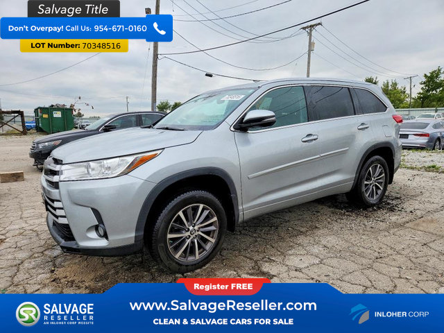 Used 2017 Toyota Highlander XLE AWD/4WD image 1