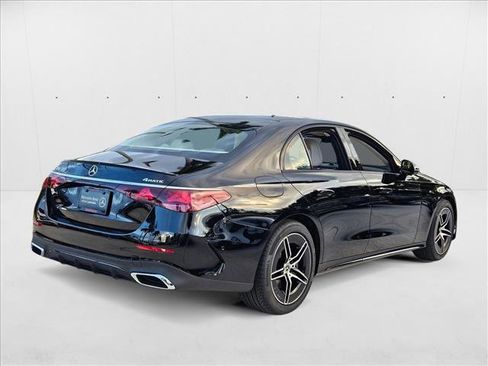 New 2026 Mercedes-Benz E 350 4MATIC Sedan image 2