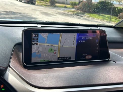 Used 2019 Lexus RX 350L FWD image 21